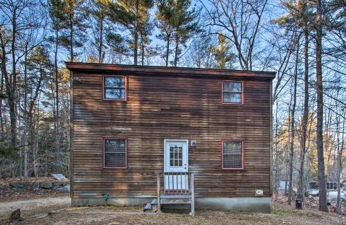 Eidelweiss Village House | Scenic Lakeview Forest Cabin Steps from the Beach