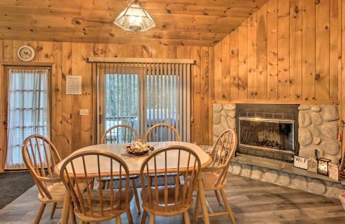 Eidelweiss Village House | Scenic Lakeview Forest Cabin Steps from the Beach