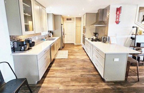 Point Venture House | Lakeview Bungalow: Access Lake, Pool, Gym & Pet-Friendly Fun