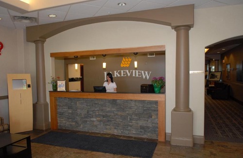 Fort Saskatchewan Hotel | Pet-Friendly Comfort at Lakeview Inns & Suites, Fort Saskatchewan