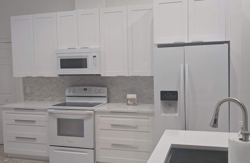 Crown Pointe House | Lakeview Oasis: Steps from Beach & 5th Avenue, Pet Friendly