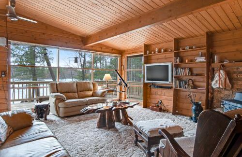 Lac du Flambeau House | Family-Friendly Lakeview North: A 4-Star Getaway