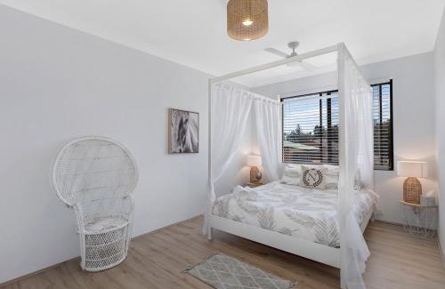 The Entrance North House | Relax at Lakeview on Lynch: Family-Friendly Getaway