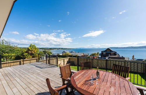 Hilltop House | Lakeview Terrace: Family-Friendly Taupo Holiday Home