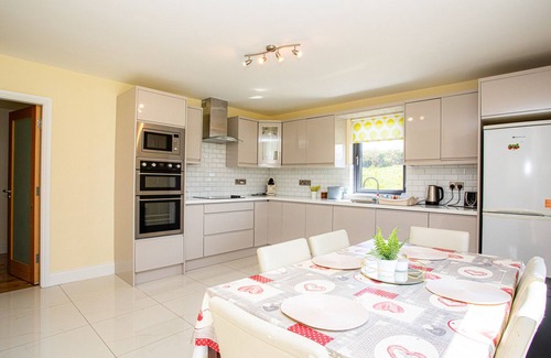 Waterville House | Experience Lakeview Waterville Holiday Home: Guest Rated 10/10