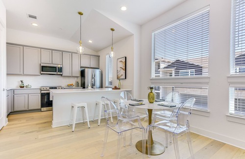 Lakeway House | Relaxing Lakeway Villa with Private Pool & Resort Amenities