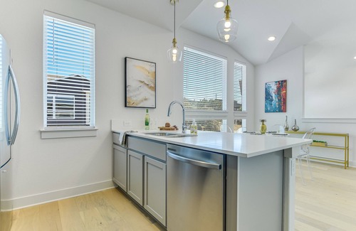 Lakeway House | Relaxing Lakeway Villa with Private Pool & Resort Amenities