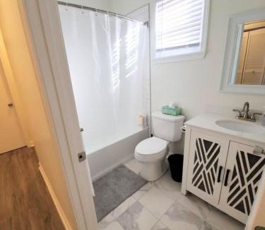 Durham House | Charming Lakewoodlyon Park Cottage: Pet-Friendly Retreat