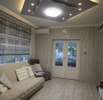 Lakitelek Apartment | Discover Lakilak Retreat by the Holt-Tisza with Family-Friendly Amenities