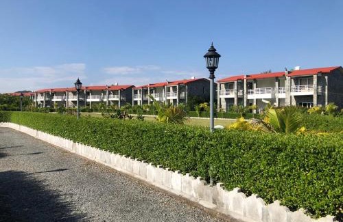 Ranakpur Hotel | Discover Lal Bagh Ranakpur: Family-Friendly Retreat with Pool