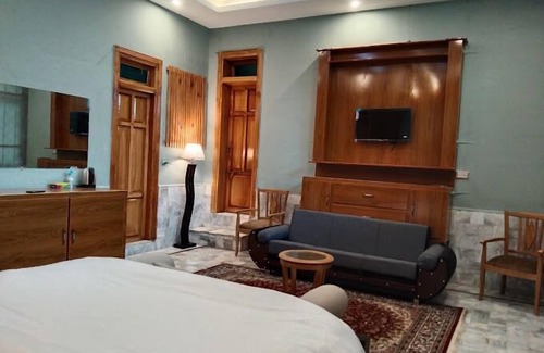 Nathia Gali Hotel | Lalazar guest house nathia gali