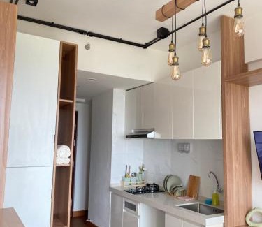 Bumi Serpong Damai Apartment | Cozy Skyhouse Bsd Studio with Ocean View and Pool Access