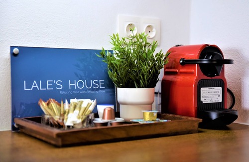Mourtzana Villa | LALES HOUSE Relaxing villa with amazing view