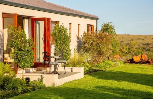 Grahamstown Villa | Experience Luxury at Lalibela Game Reserve - Mills Manor