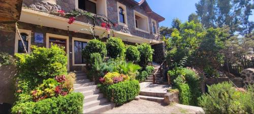 Lalibela House | Outstanding Lalibela Homestay with Hot Tub & Breakfast