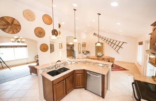 Benton City House | Experience Million-Dollar Views at Laliik Iniit South