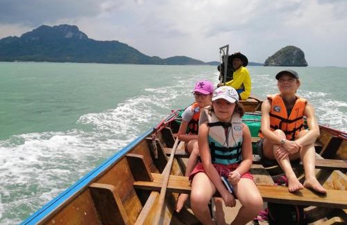 Don Sak House | Discover Lam-tong Resort: Family-Friendly Getaway Awaits