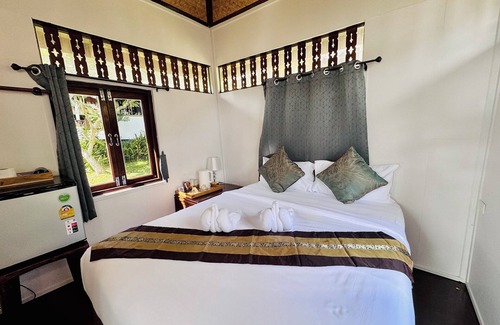 Maret Hotel | Stunning Lamai Bayview Boutique Resort with Pool & Dining