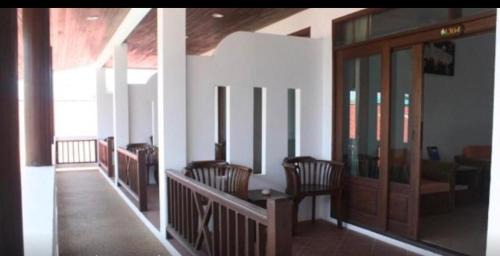 Lamai City Center Hotel | Family-Friendly Getaway at Lamai Perfect Resort with Pool