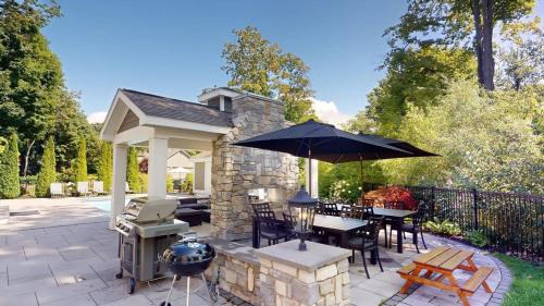 South Haven House | Discover Relaxation at Lamb Haven - Pet Friendly Retreat