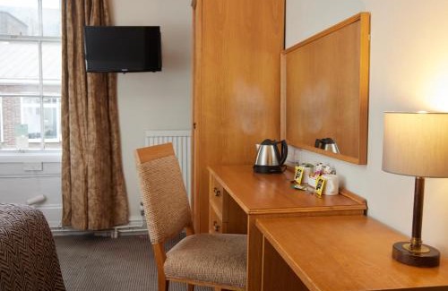 Ely Hotel | Pet-Friendly Stay at Lamb Hotel by Greene King Inns