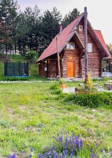 Belitsa Ski Chalet | Top-Rated Lambievi Kolibi: Pet-Friendly with Breakfast