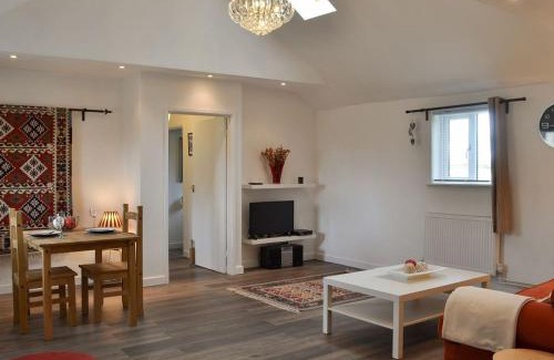 Cullompton House | Pet-Friendly Retreat at Lambs Cottage - Perfect for Families