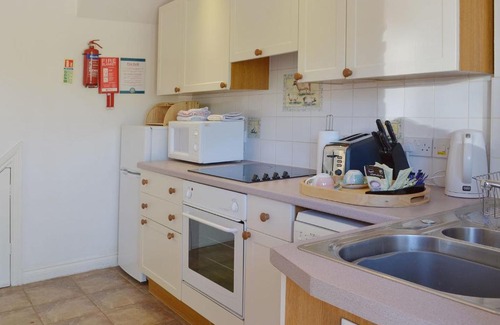 Paignton House | Guest Rated 10/10: Lambs Gate - Pet & Child Friendly Retreat