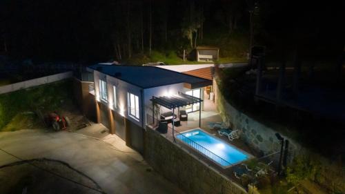 Gondoriz House | Relaxing Lamegos Guesthouse II with Pool and Hot Tub