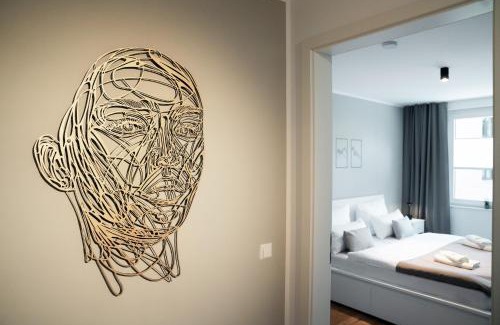 Tuebingen Apartment | Elegant LaMiaCasa: Oceanfront Living with Wheelchair Access