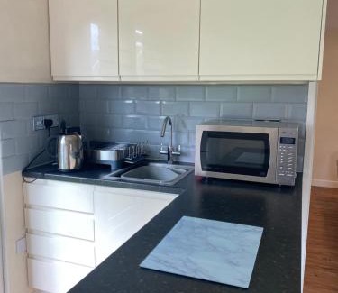 Olney House | Discover Lamorna: Highly Rated Hotel Awaits You!