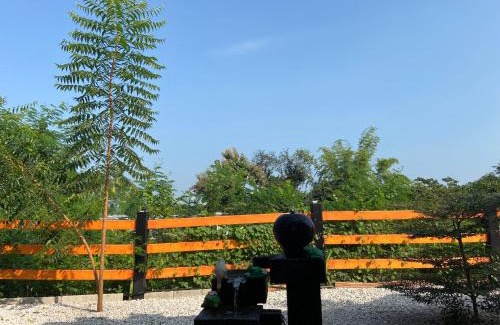 Lampang House | Experience Lampang Hideaway Guesthouse with Oceanfront Views