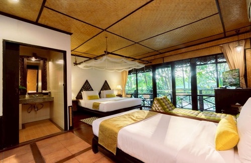 Lampang Hotel | Discover Lampang River Lodge: Family-Friendly Getaway