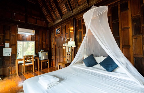 Khao Saming Hotel | Relaxing Retreat at Lamphurai Riverside Resort and Spa