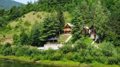 Republika Srpska House | Family-Friendly LAna Hotel with Guest Rating of 9.9/10