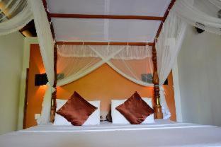 Imbulpe Hotel | Budget-Friendly Stay at Landa Holiday House with Breakfast