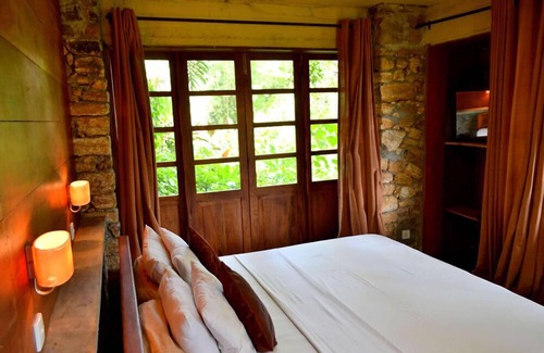 Imbulpe Bed & Breakfast | Top-Rated Landa Holiday House with Family-Friendly Amenities