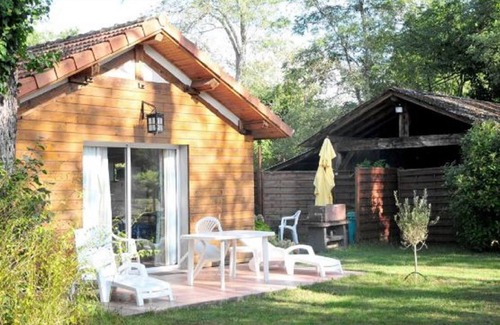 Lesperon Cottage | Family-Friendly Landaise Sud: 2 Bedrooms, Pool & Spa