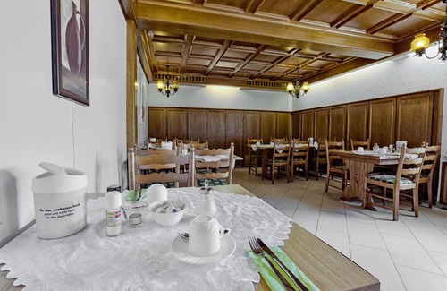 Rastatt House | Kid-Friendly Dining at Landgasthaus Kreuz beim Tom
