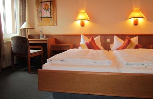 Lemberg House | Cozy Landgasthaus Neupert: Family-Friendly Double Rooms