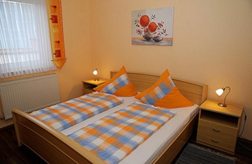 Wolframs-Eschenbach Hotel | Pet-Friendly Retreat at Landgasthaus Zum Mönchshof
