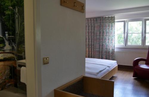 Garnberg Hotel | Welcoming Landgasthof Adler: Pet Friendly with Restaurant