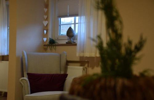 Kirchen Hotel | Guest Rated 10/10: Landgasthof Hüttenschenke Awaits You