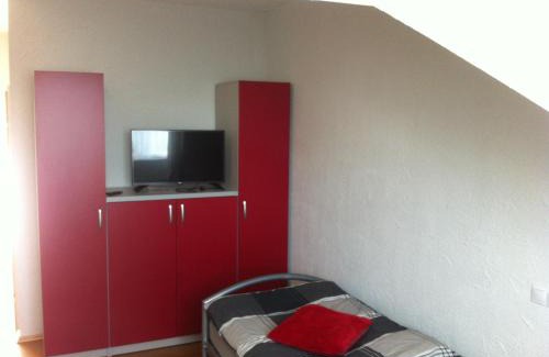 Dunaszekcso Hotel | Discover Landgasthof Hegau: Guest Rated 8.9/10