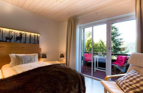 Eichstaett Hotel | Cozy Landgasthof Hotel Pröll: Pet-Friendly with Dining Options