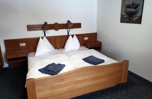 Pfarrwerfen Hotel | Family-Friendly Landgasthof Hotel Zehenthof with Ocean Views