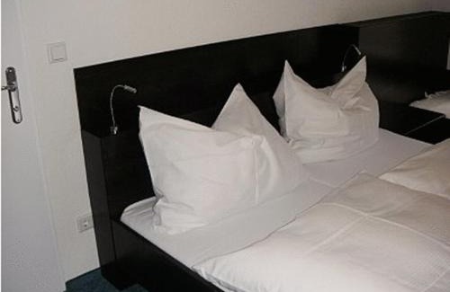 Kraubath an der Mur House | Experience Comfort at Landgasthof Jagawirt - Pet Friendly & Family Ready
