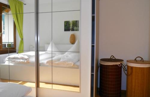 Titisee-Neustadt Hotel | Discover Landgasthof Jostalstüble: Pet-Friendly Retreat
