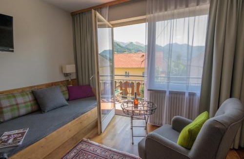 Grossraming Hotel | Discover Landgasthof Kirchenwirt: Pet-Friendly Escape