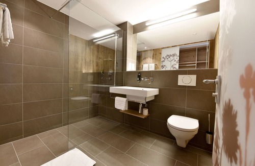 Kappel Hotel | Guest-Favored Landgasthof Kreuz with Family-Friendly Amenities